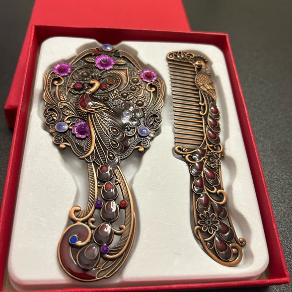 Other - Exquisite Vintage Peacock Flower Decorative Mirror and Comb Set